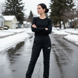 The North Face Women's Size XS Black Tekware Pants Water Repellent NWT Pockets